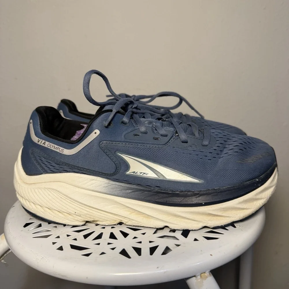 Altra good used